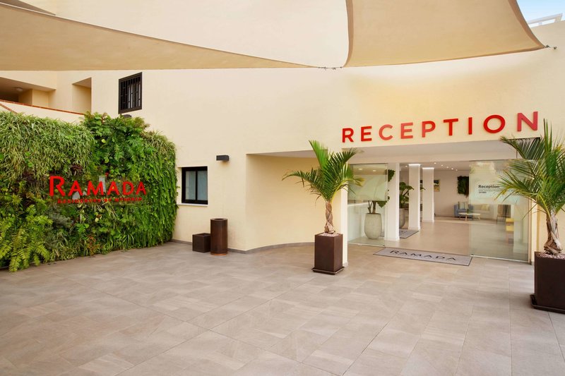 Hotel Ramada Residences by Wyndham Costa Adeje i Algeciras, Spain - Billede 1