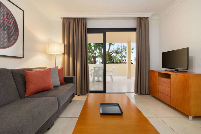 Hotel Ramada Residences by Wyndham Costa Adeje i Algeciras, Spain - Billede 16