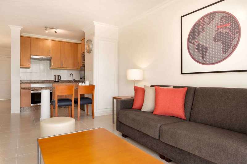 Hotel Ramada Residences by Wyndham Costa Adeje i Algeciras, Spain - Billede 17