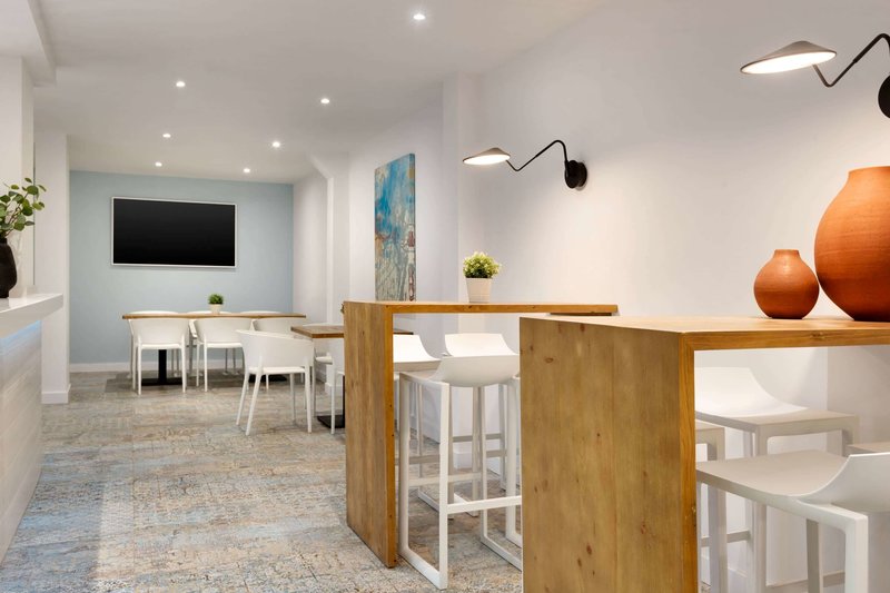 Hotel Ramada Residences by Wyndham Costa Adeje i Algeciras, Spain - Billede 26