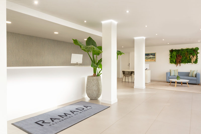Hotel Ramada Residences by Wyndham Costa Adeje i Algeciras, Spain - Billede 38