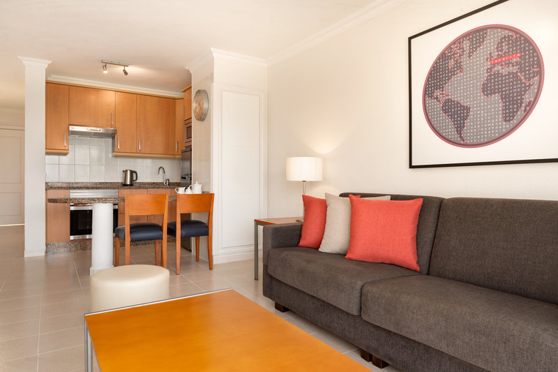 Hotel Ramada Residences by Wyndham Costa Adeje i Algeciras, Spain - Billede 49