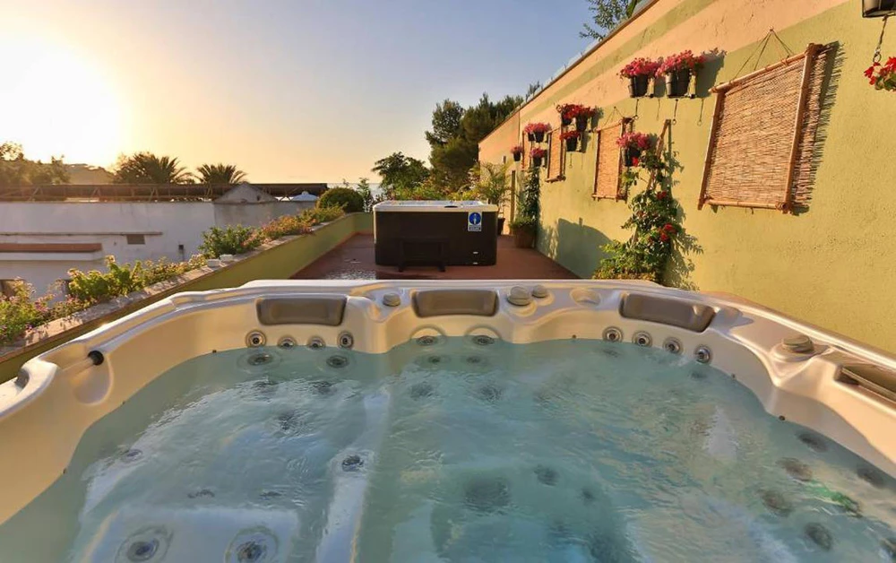 Hotel Hotel Agua Beach Adults Only i Mallorca, Spain - Billede 10