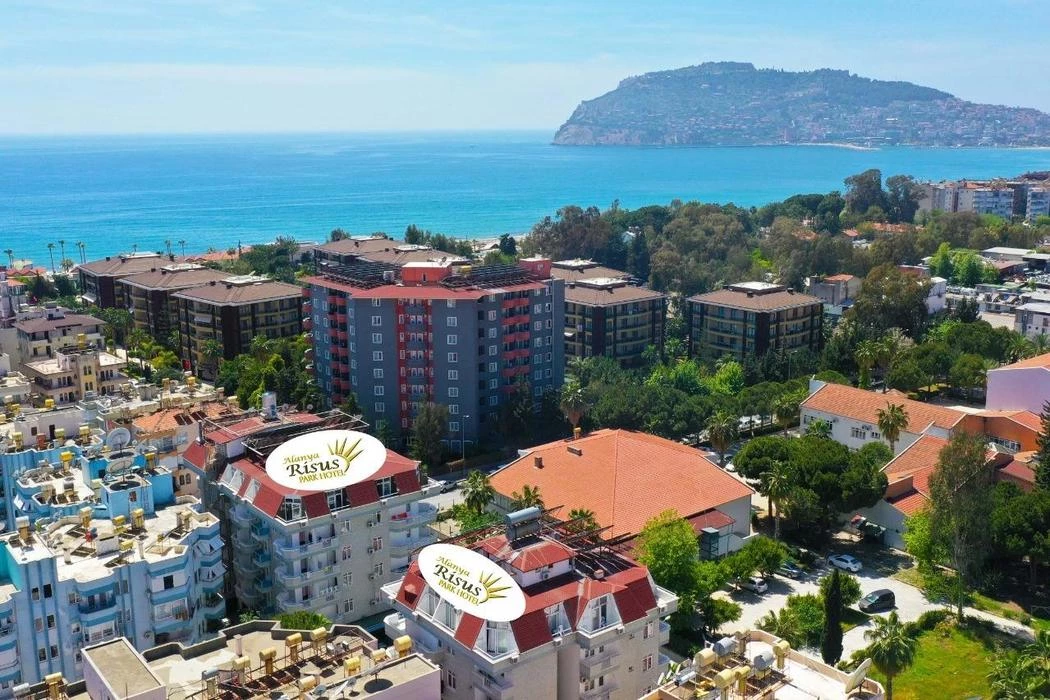 Hotel Alanya Risus Park i Antalya , Turkiet