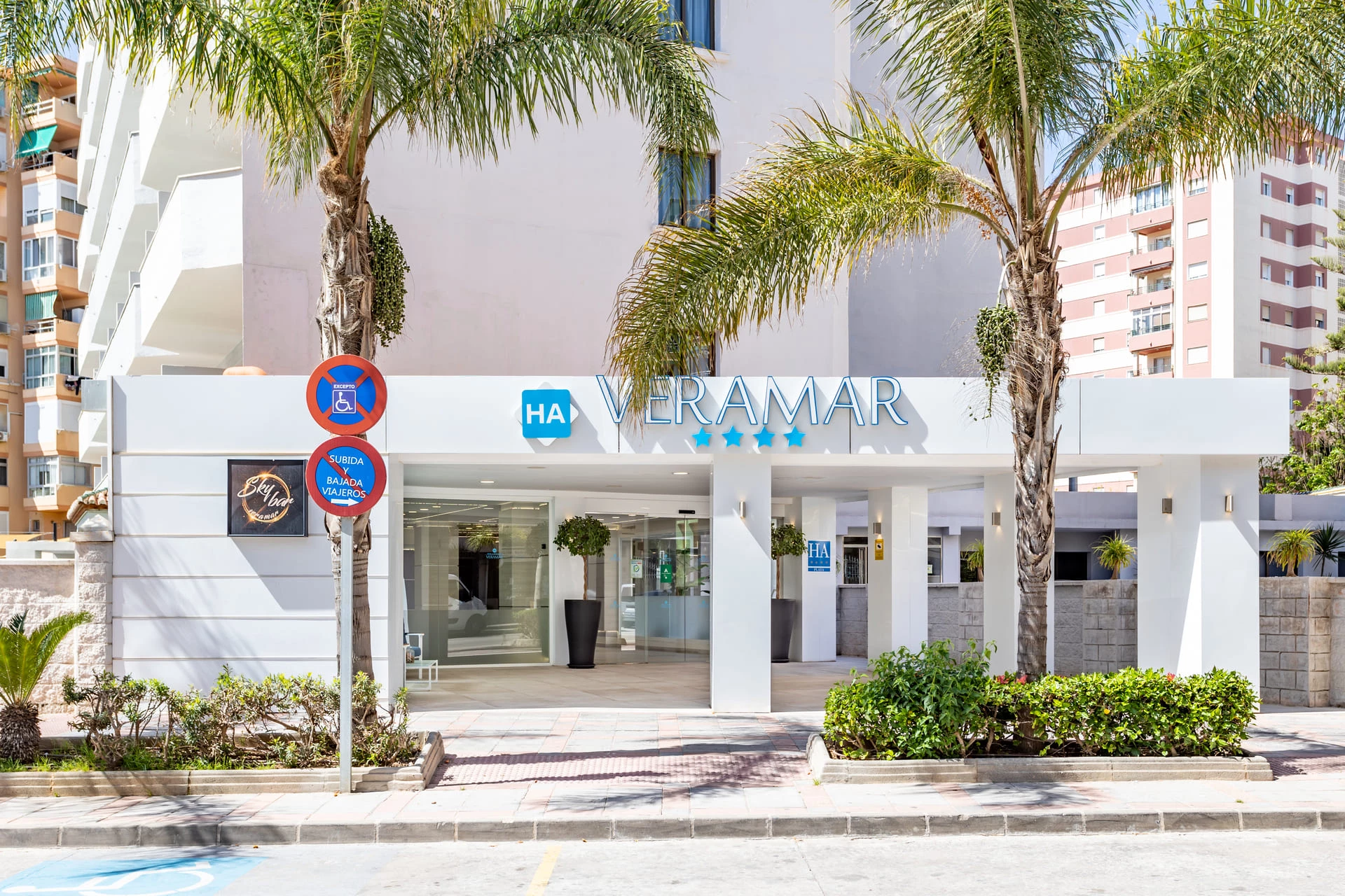 Hotel Aparthotel Veramar i Malaga , Spain