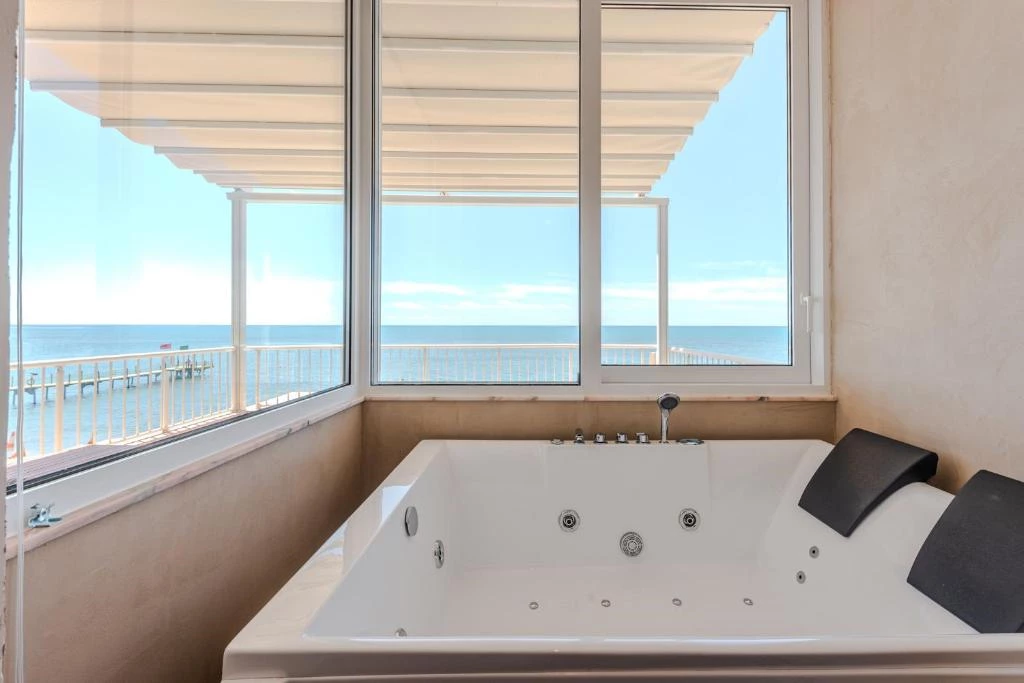 Hotel Aragosta Hotel & Restaurant i Durres, Albania - Billede 29