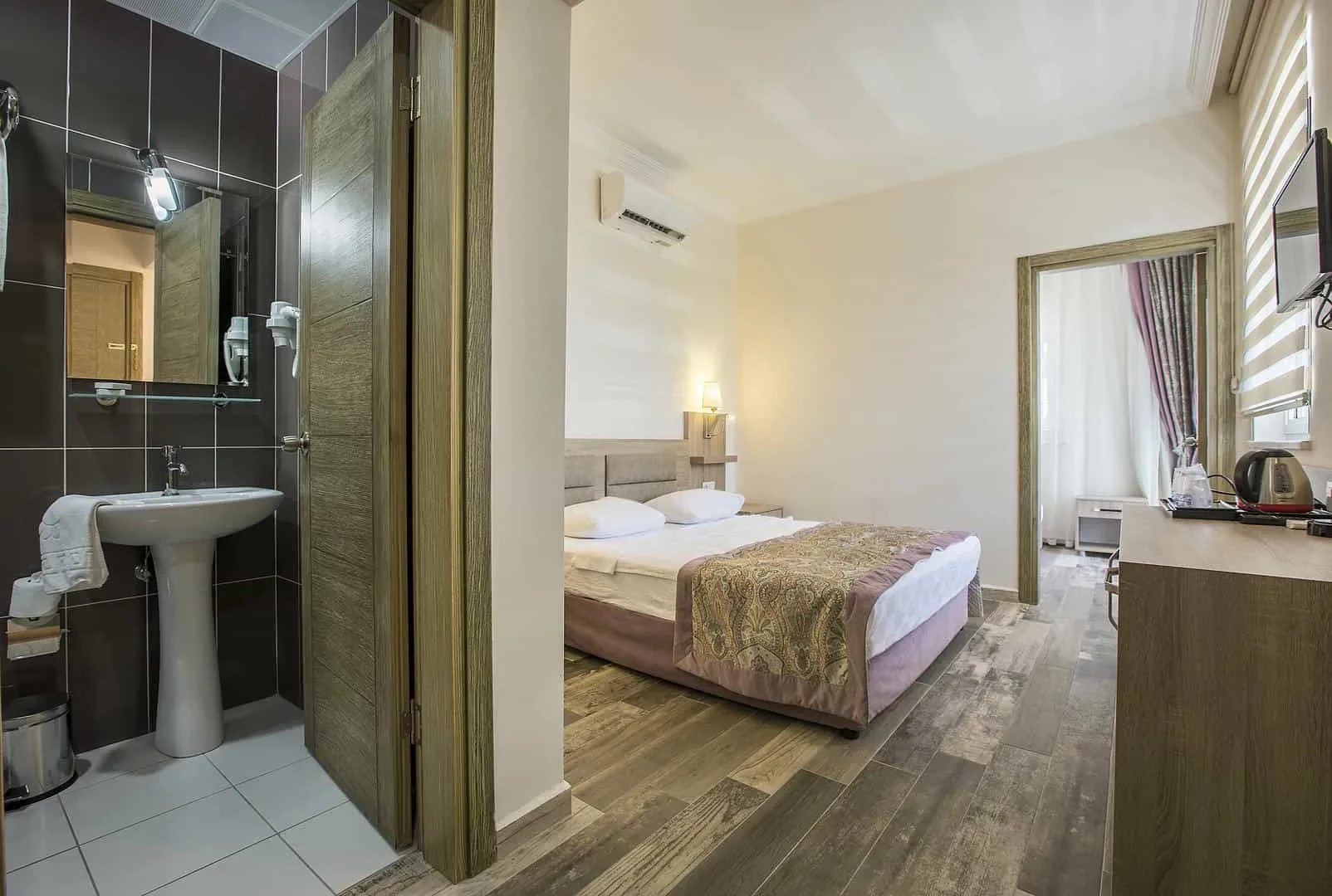 Hotel Arsi Enfi City Beach i Antalya, Turkiet - Billede 18