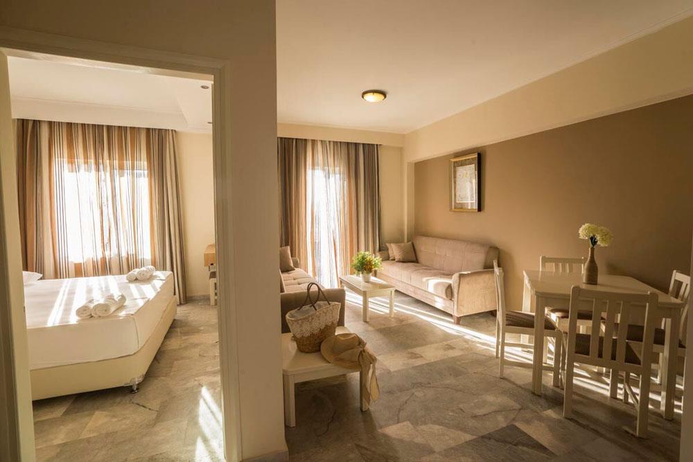 Hotel Golden Bay Suites i Crete, Greece - Billede 38