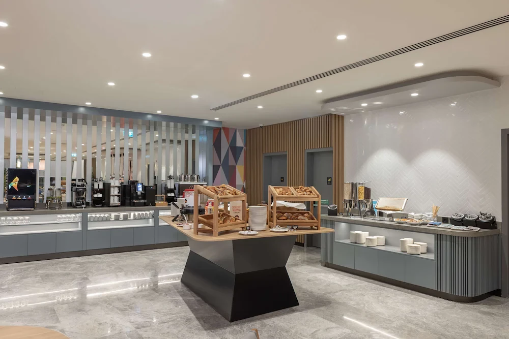 Hotel Hampton By Hilton Antalya Airport i Antalya, Turkiet - Billede 10