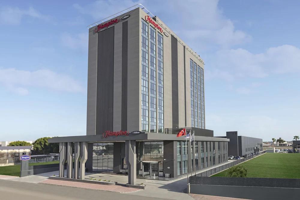 Hotel Hampton By Hilton Antalya Airport i Antalya, Turkiet - Billede 3