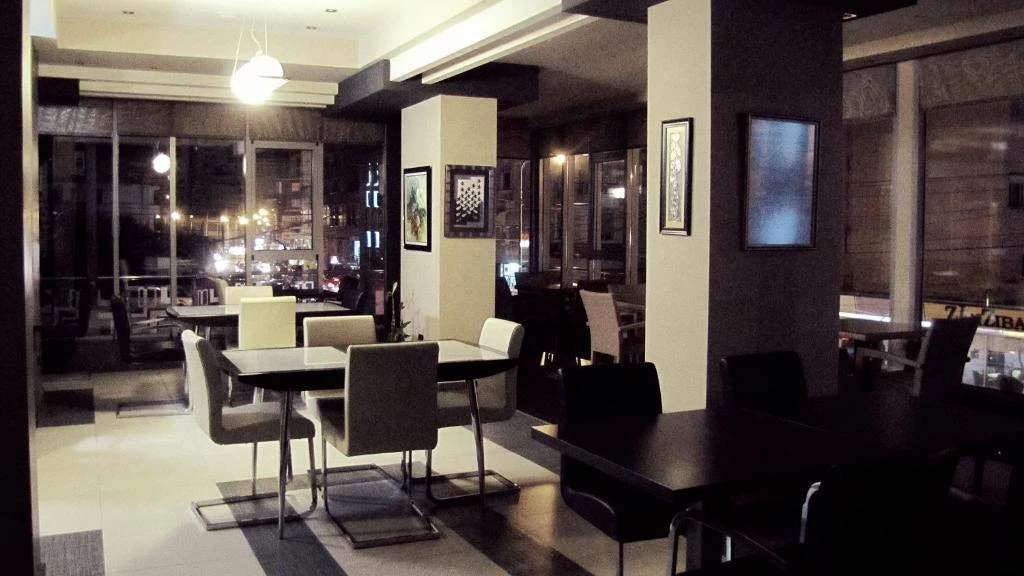 Hotel Hotel Nais Beach i Durres, Albania - Billede 8