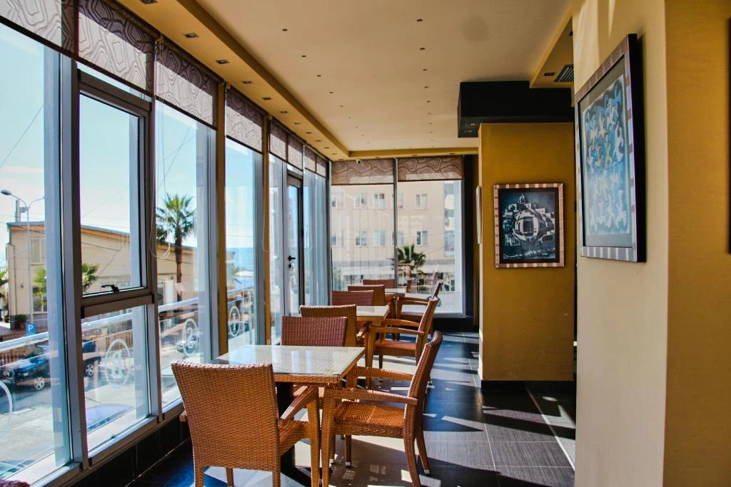 Hotel Hotel Nais Beach i Durres, Albania - Billede 9