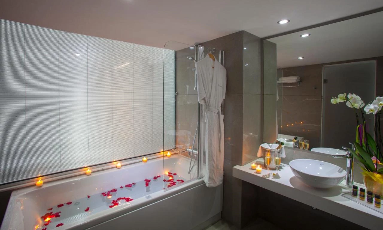 Hotel King Evelthon Beach Hotel & Resort i Cyprus, Cyprus - Billede 27