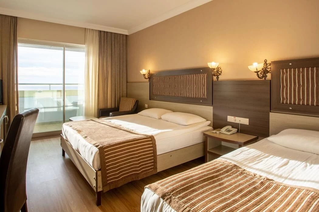 Hotel Kirbiyik Resort Hotel i Antalya, Turkiet - Billede 18