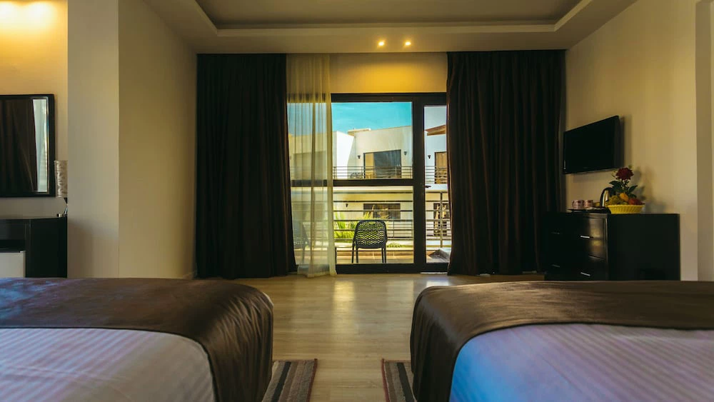 Hotel La Rosa Waves Beach - Couple & Families Only i Hurghada, Egypt - Billede 26