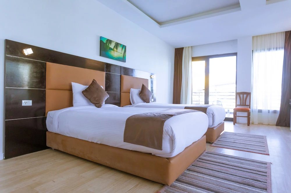 Hotel La Rosa Waves Beach - Couple & Families Only i Hurghada, Egypt - Billede 27