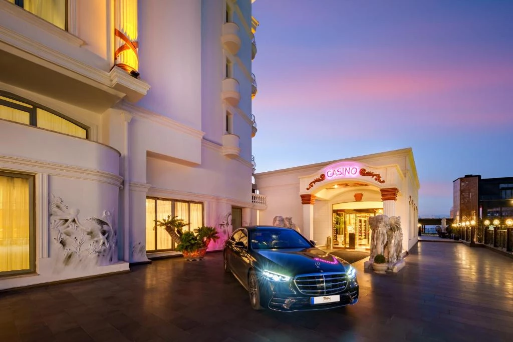 Hotel Les Ambassadeurs Hotel i North Cyprus, Cyprus - Billede 6