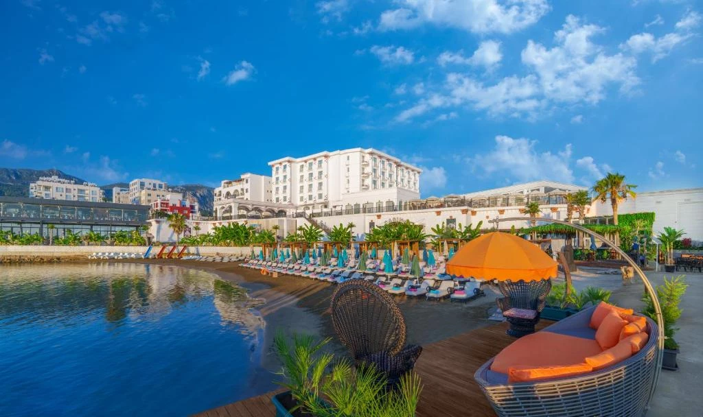 Hotel Les Ambassadeurs Hotel i North Cyprus , Cyprus