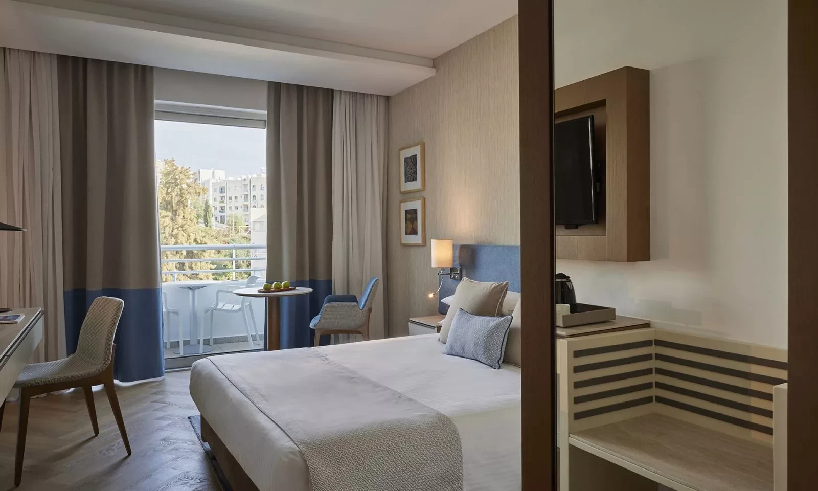 Hotel Mediterranean Beach Hotel i Cyprus, Cyprus - Billede 26