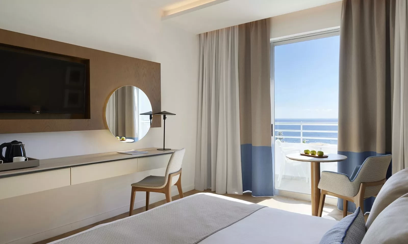 Hotel Mediterranean Beach Hotel i Cyprus, Cyprus - Billede 27
