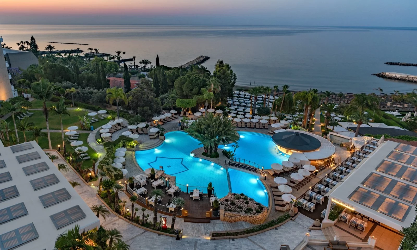 Hotel Mediterranean Beach Hotel i Cyprus, Cyprus - Billede 1