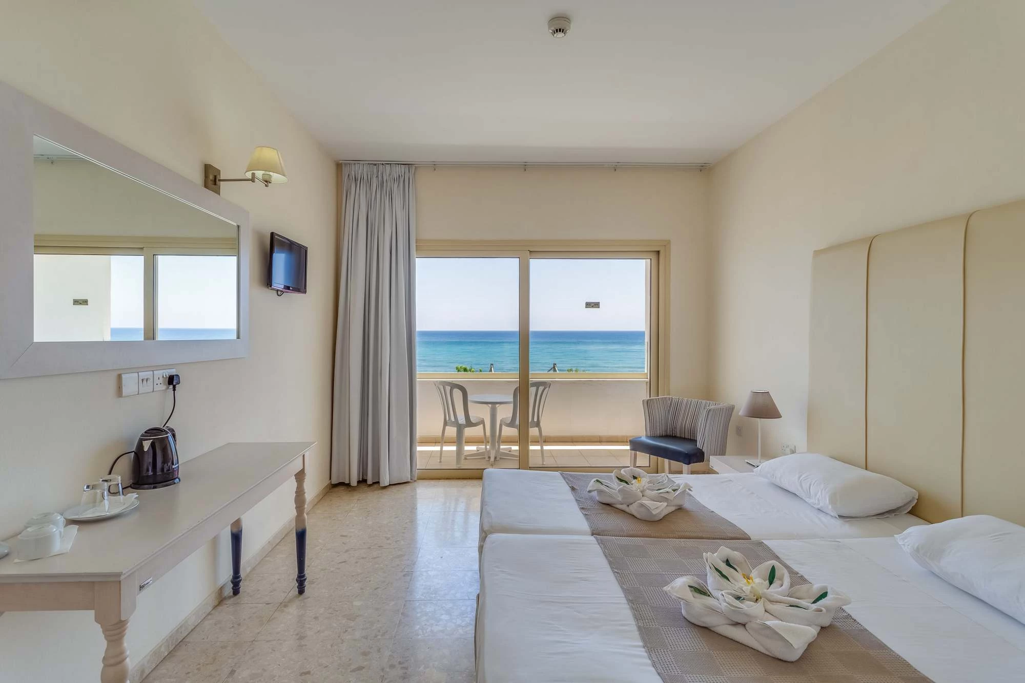 Hotel Pierre Anne Beach Hotel i Cyprus, Cyprus - Billede 12