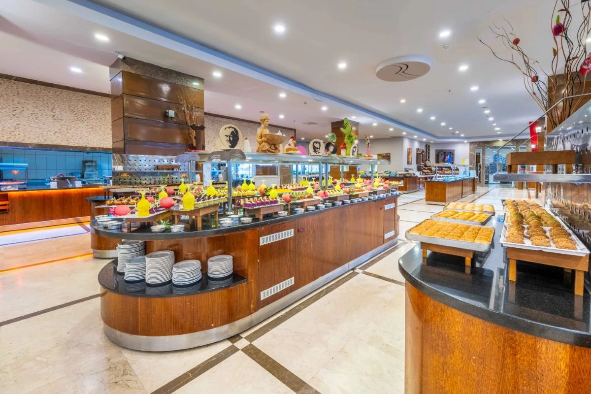 Hotel Ramada Resort By Wyndham Side i Antalya, Turkiet - Billede 13