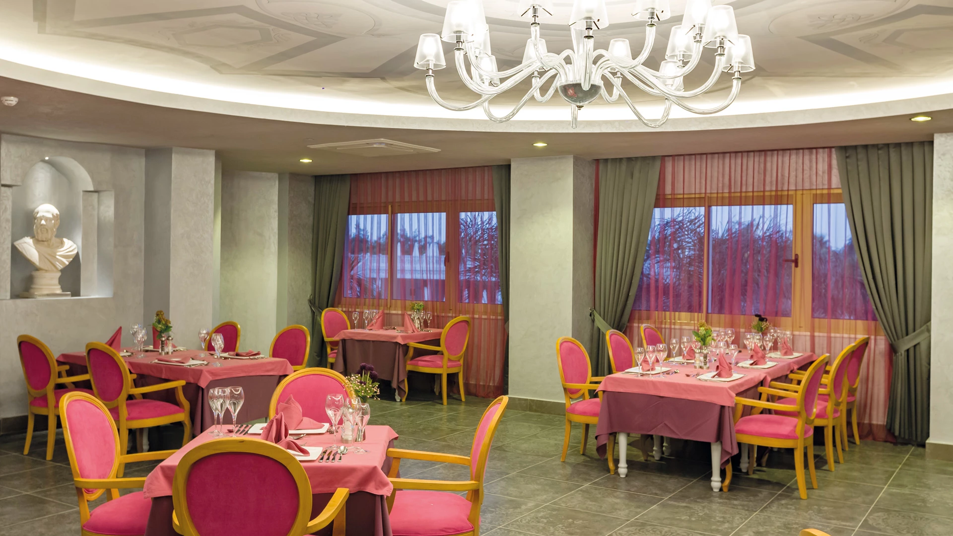 Hotel Royal Taj Mahal i Antalya, Turkiet - Billede 13