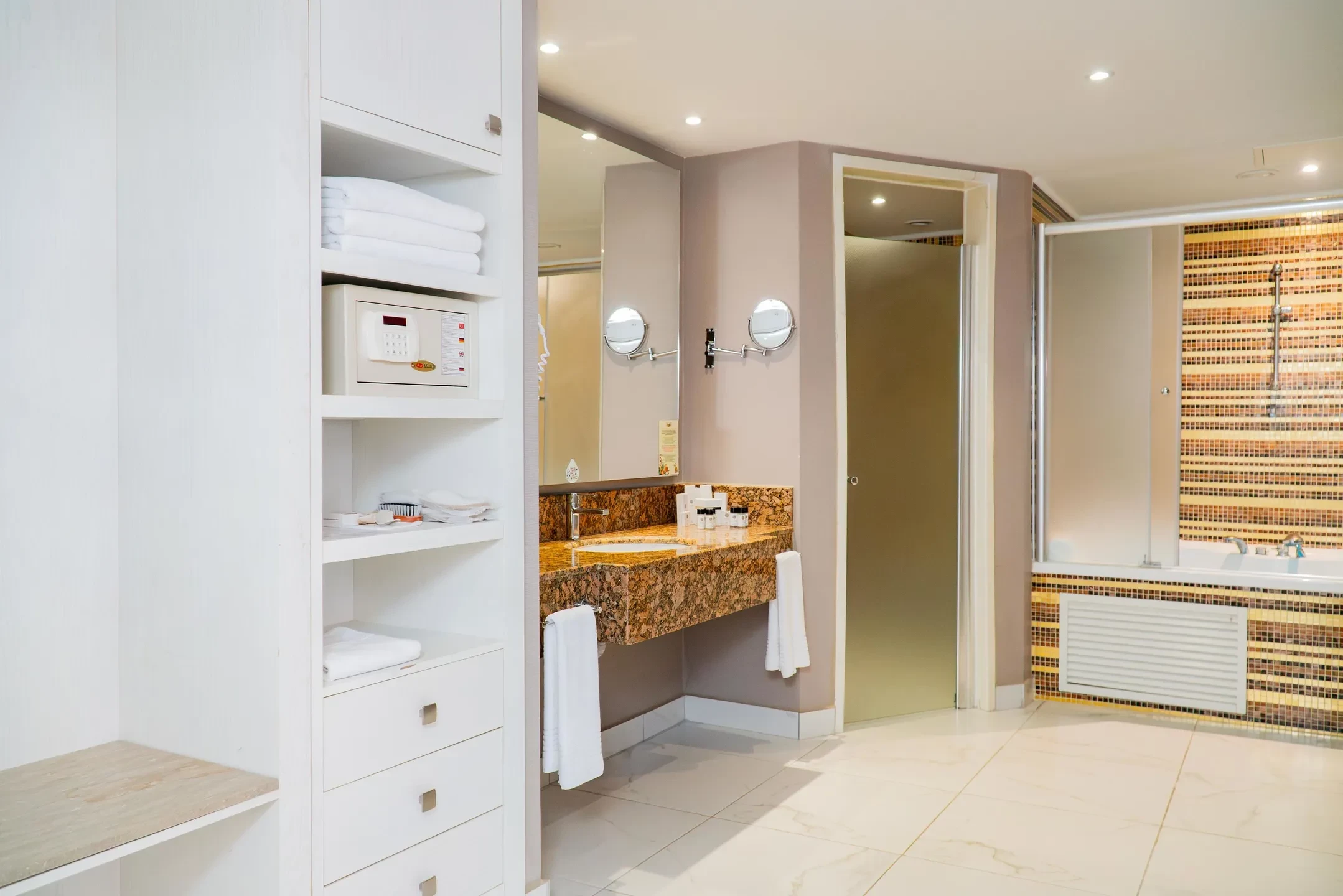 Hotel Royal Taj Mahal i Antalya, Turkiet - Billede 21