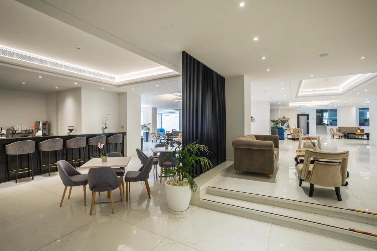 Hotel Tsokkos Beach Hotel i Cyprus, Cyprus - Billede 12