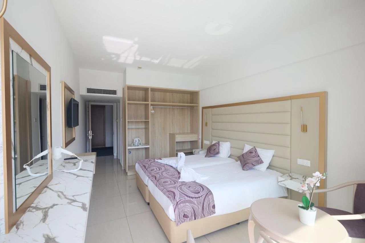 Hotel Tsokkos Beach Hotel i Cyprus, Cyprus - Billede 21